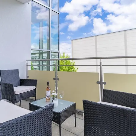Premium Stuttgart Airport-messe & Parkplatz Mit Balkon Διαμέρισμα Filderstadt