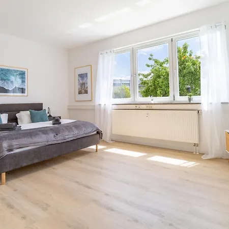 Premium Stuttgart Airport-messe & Parkplatz Mit Balkon Διαμέρισμα Filderstadt